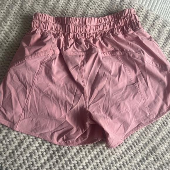 Lululemon track that shorts 5” in pink puff - Picture 2 of 4